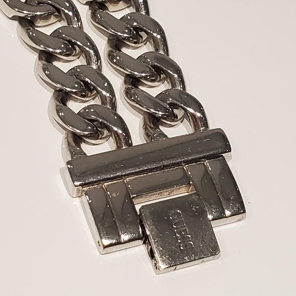 GUESS Silver Watch - Picture 3 of 5